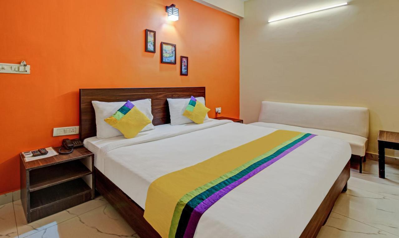 Itsy Hotels Royal Monarch Gorakhpur Buitenkant foto
