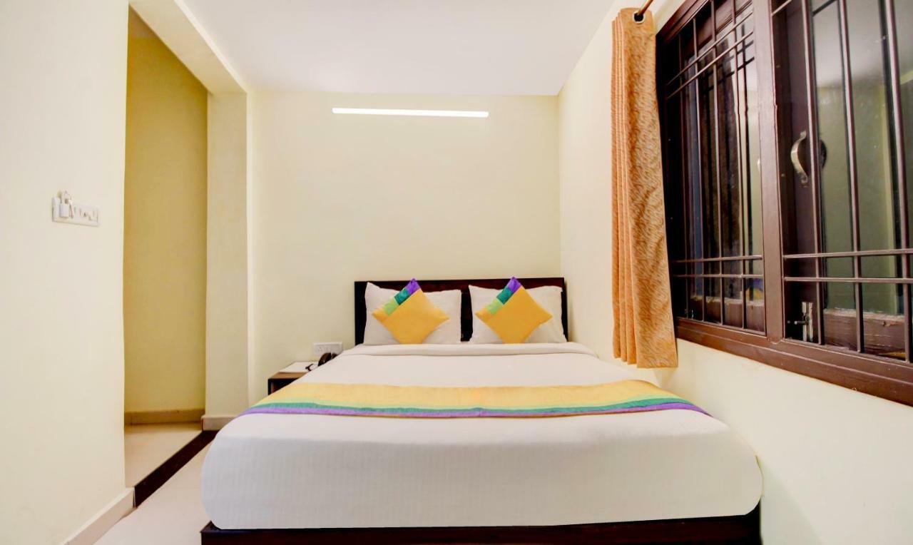 Itsy Hotels Royal Monarch Gorakhpur Buitenkant foto