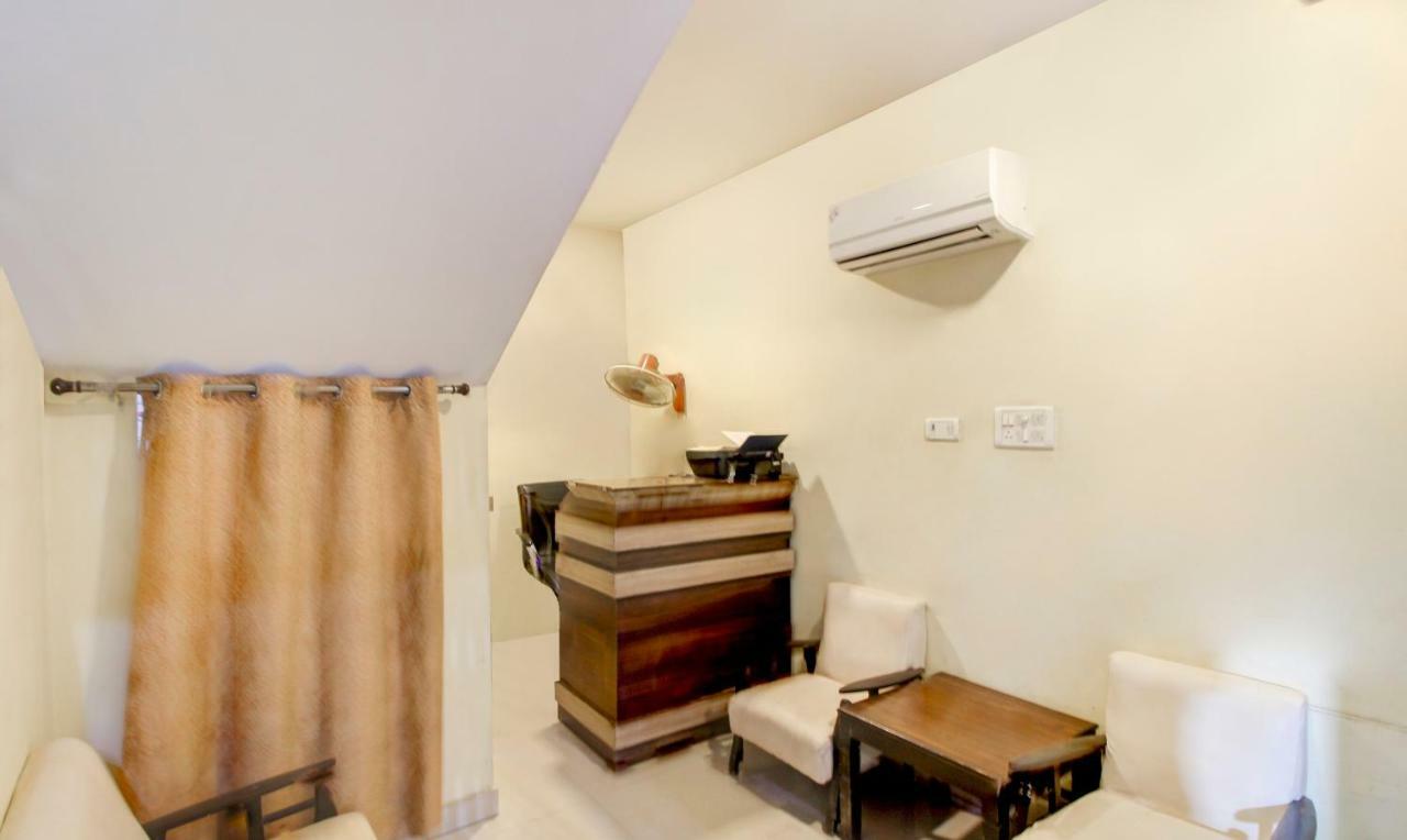 Itsy Hotels Royal Monarch Gorakhpur Buitenkant foto